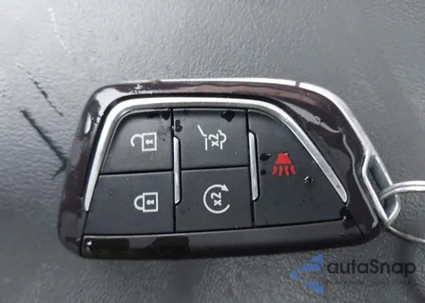 2024 Cadillac Lyriq Luxury W/1Sd from USA, damaged, VIN 1GYKPRRK2RZ127817